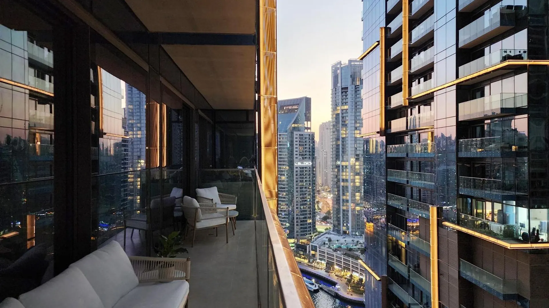Luxe 2Br Marina Gate - Spectacular Pools With Marina Views - Marina Boutique Living Apartment Dubai United Arab Emirates