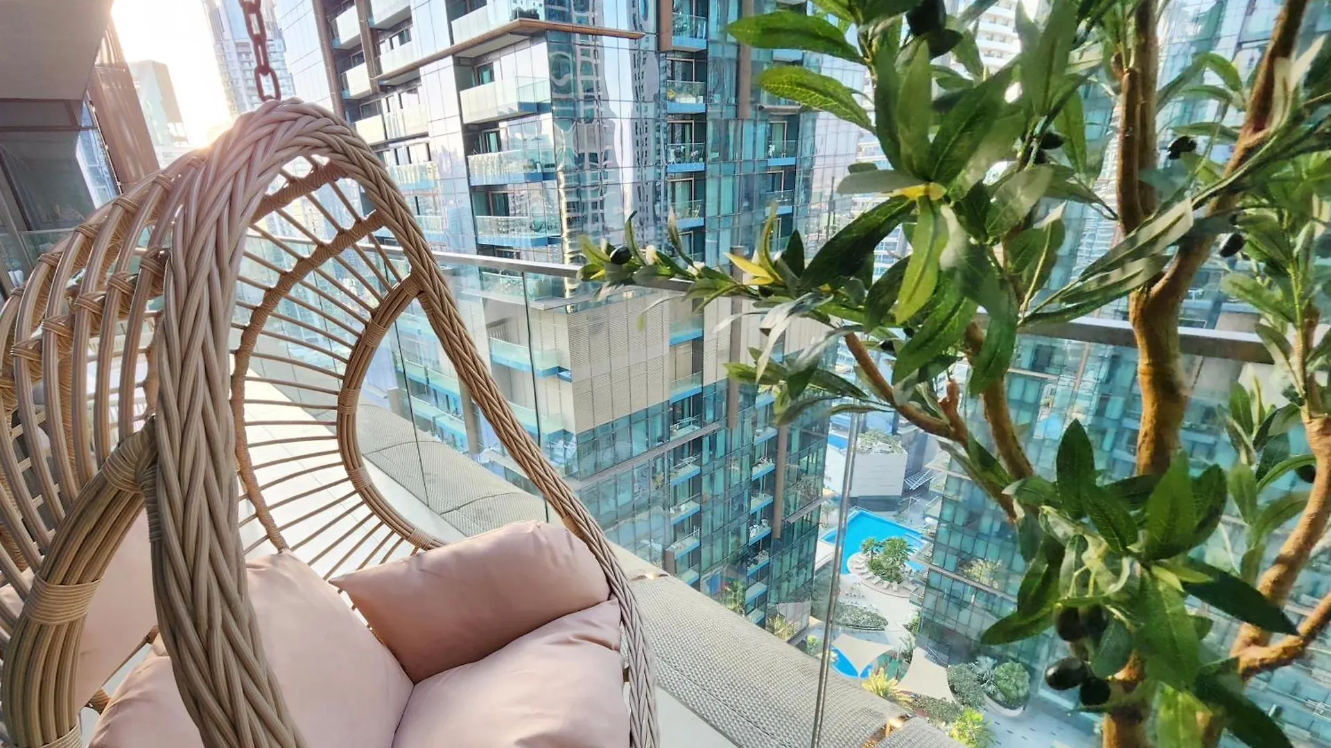 Luxe 2Br Marina Gate - Spectacular Pools With Marina Views - Marina Boutique Living Apartment Dubai