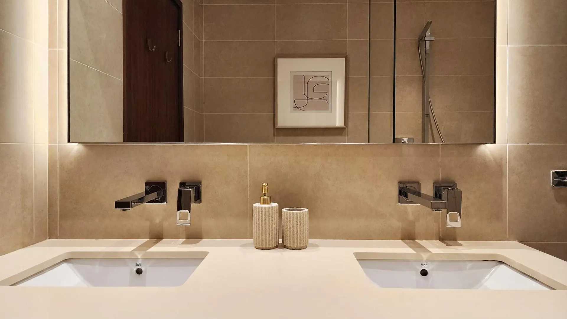 Luxe 2Br Marina Gate - Spectacular Pools With Marina Views - Marina Boutique Living Apartment Dubai