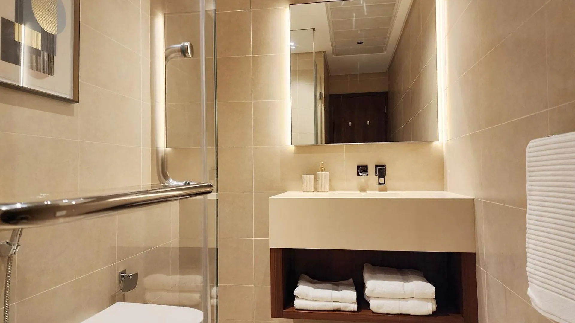 Luxe 2Br Marina Gate - Spectacular Pools With Marina Views - Marina Boutique Living Apartment Dubai