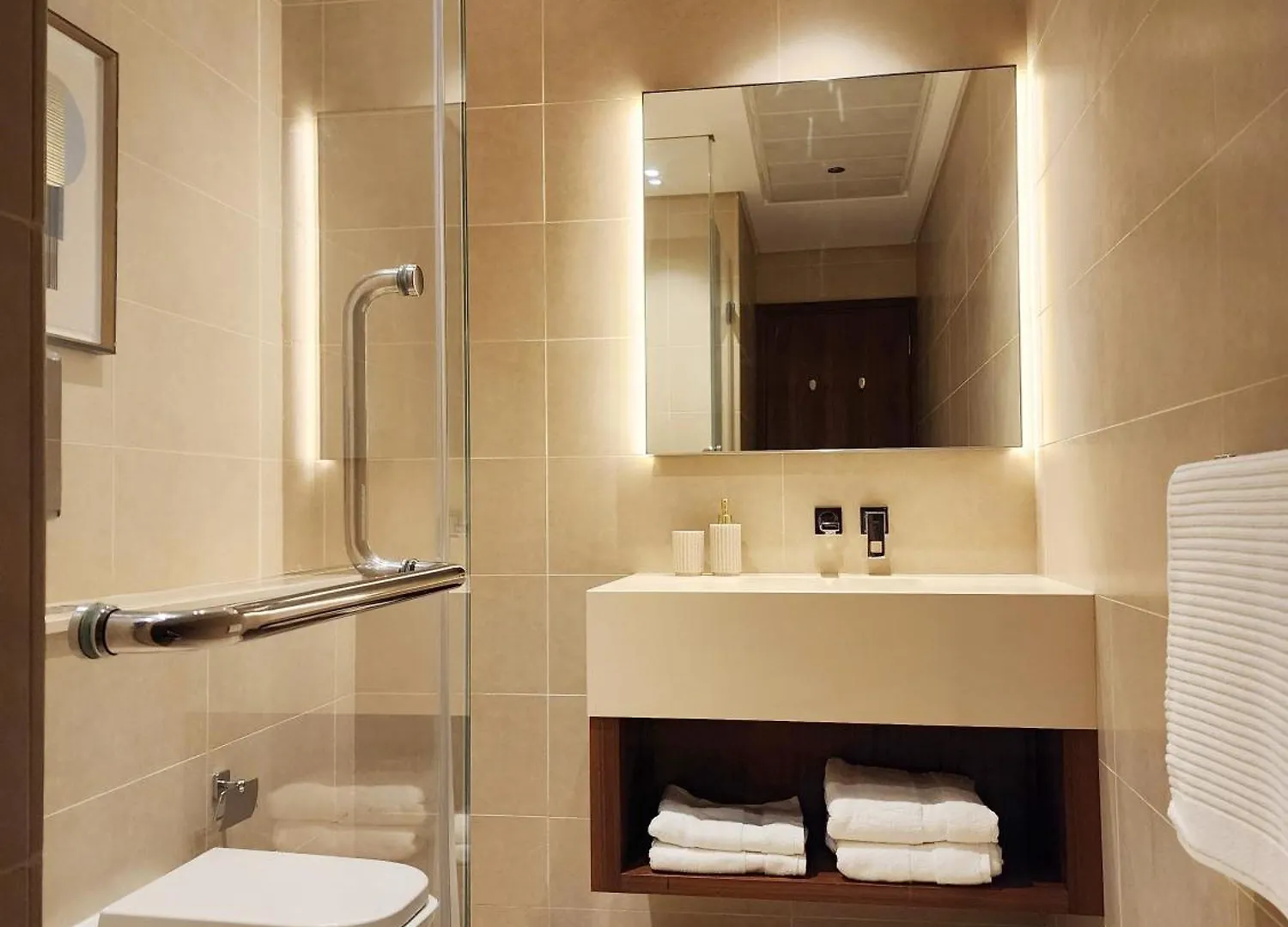 Luxe 2Br Marina Gate - Spectacular Pools With Marina Views - Marina Boutique Living Apartment Dubai United Arab Emirates
